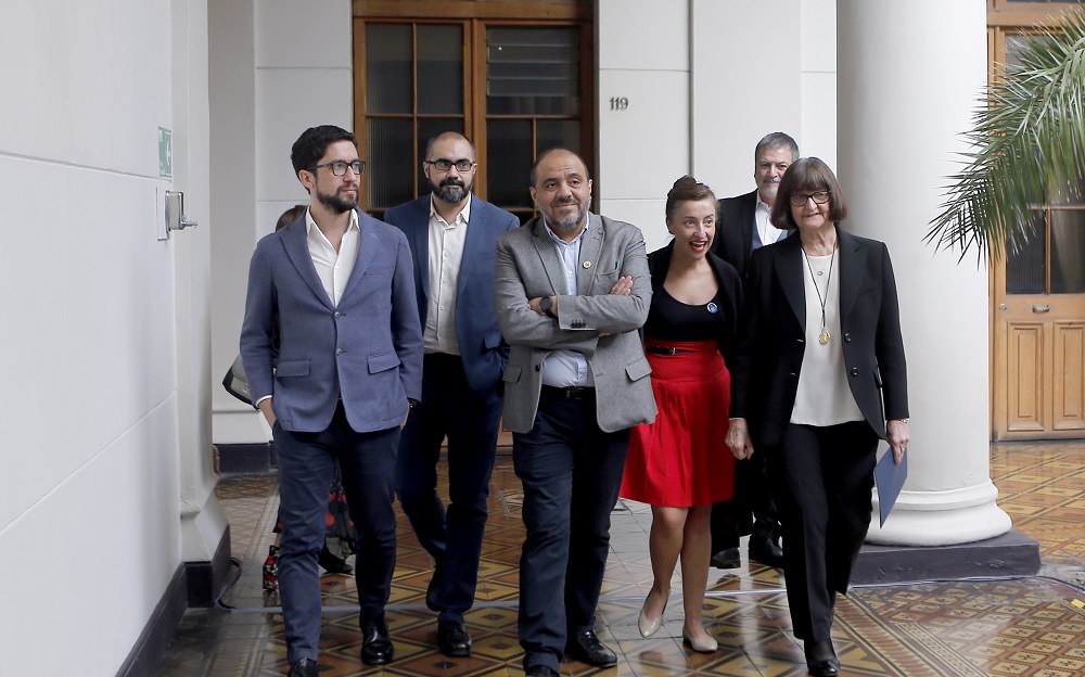 Universidad de Chile inaugura año académico abordando desafíos educativos del país y participación en proceso constituyente