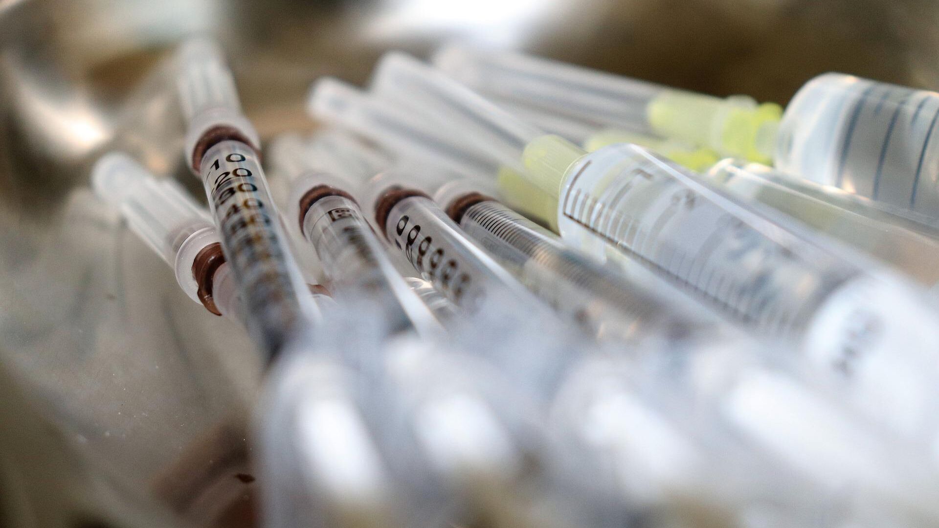Aprueban la primera vacuna contra el virus respiratorio sincitial (VRS) para los humanos