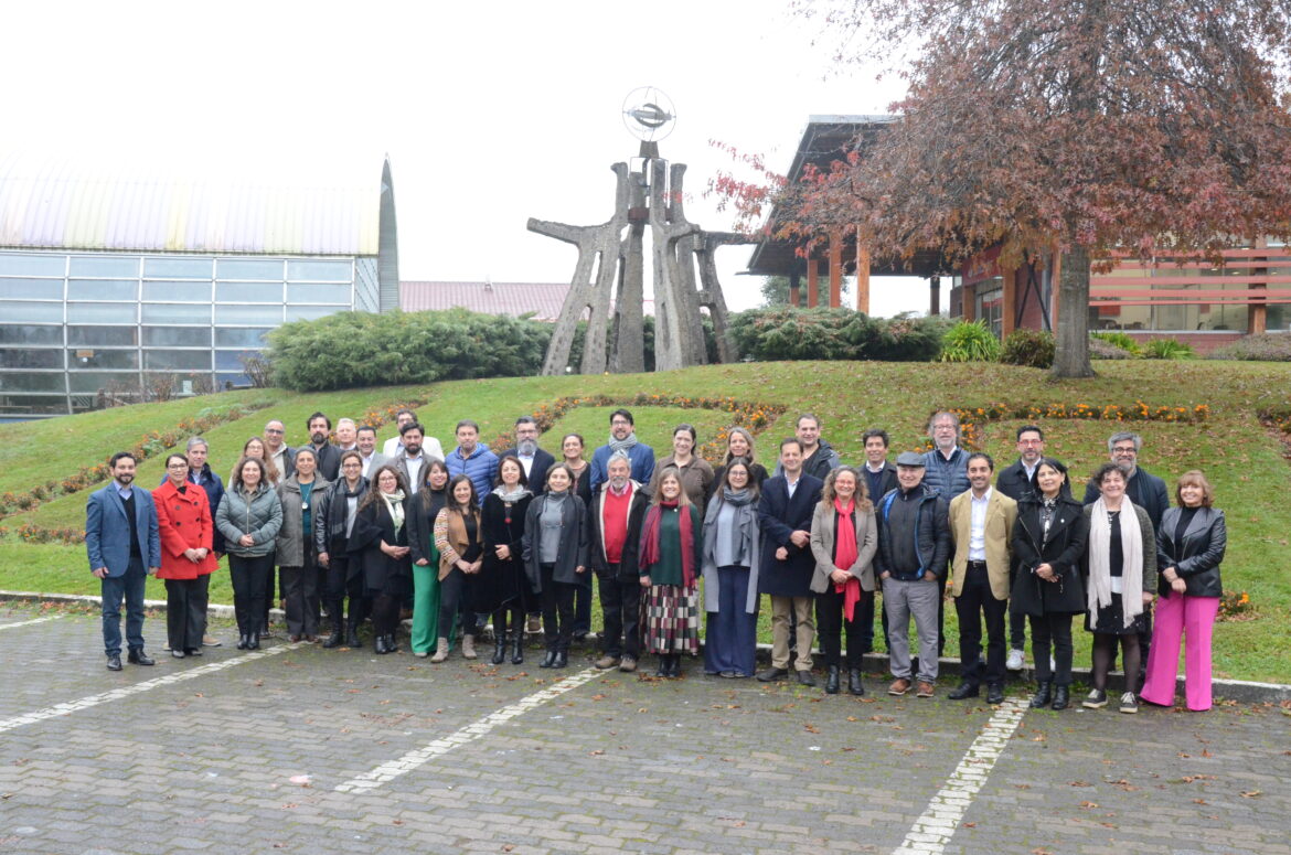  UACh recibió en Valdivia a vicerrectoras y vicerrectores de Investigación de más de 30 universidades del CRUCh