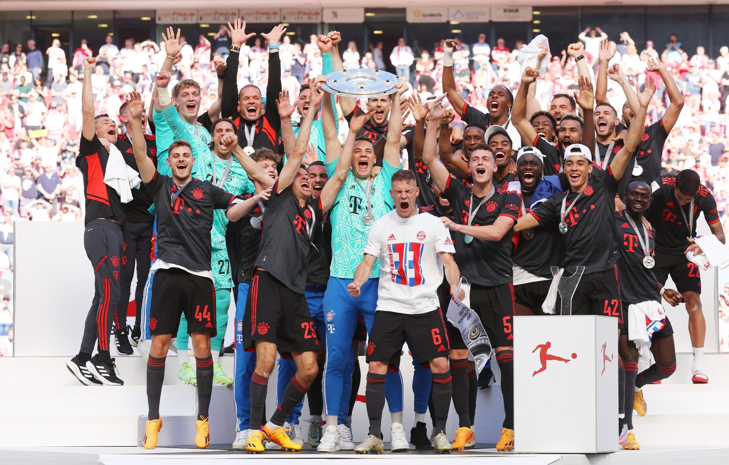  Bayern Múnich se corona campeón de la Bundesliga por undécima vez consecutiva