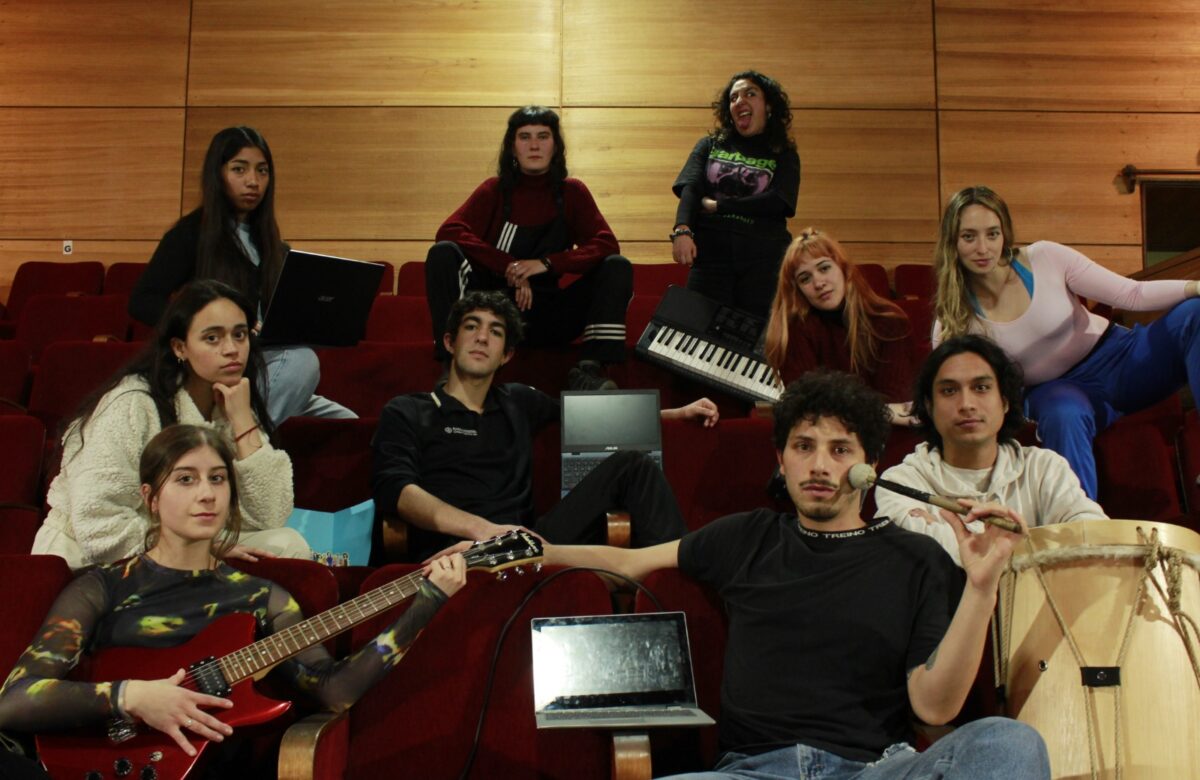 Del ICTUS al Nacional: Camila Oliva y la memoria en escena